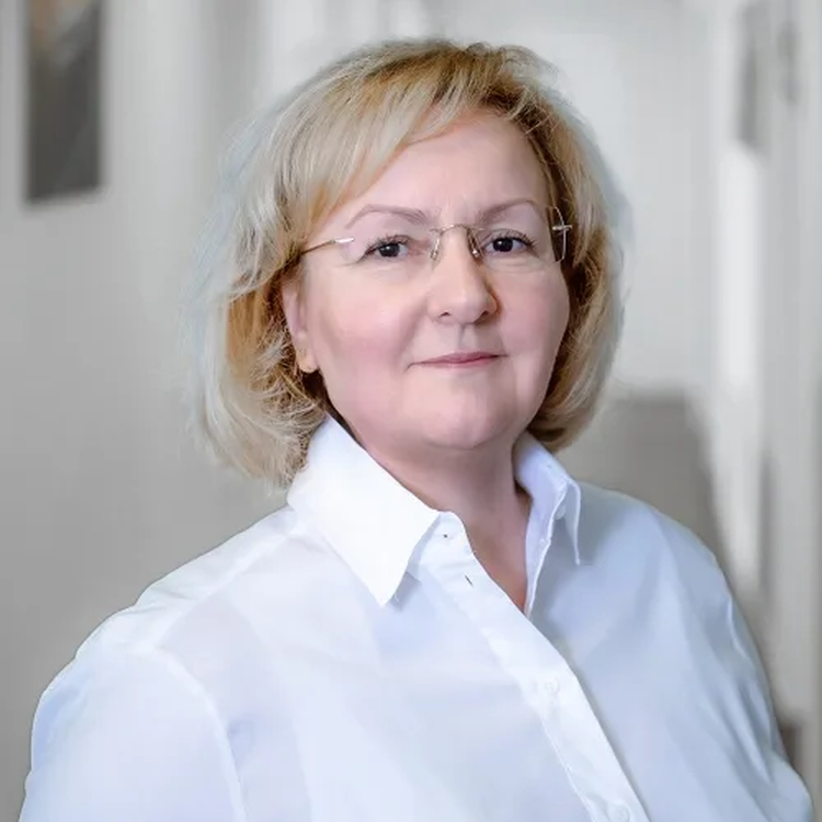 Dipl. Ärztin Ivana Seso, Choppiger Praxis